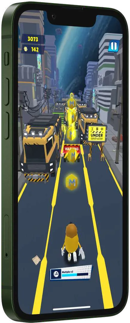Meteon Run gameplay on a smartphone